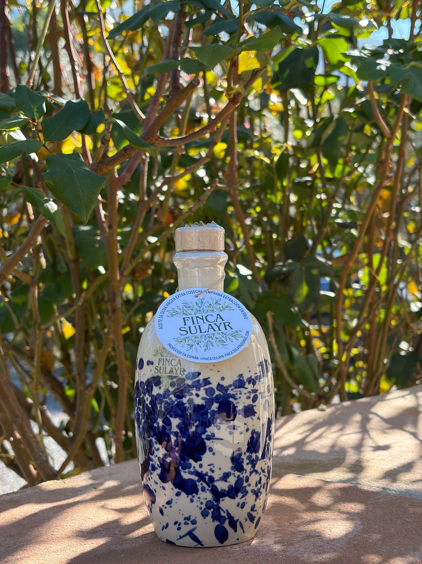 Botella AOVE de gres porcelánico bombacha 250ml. SULAYR