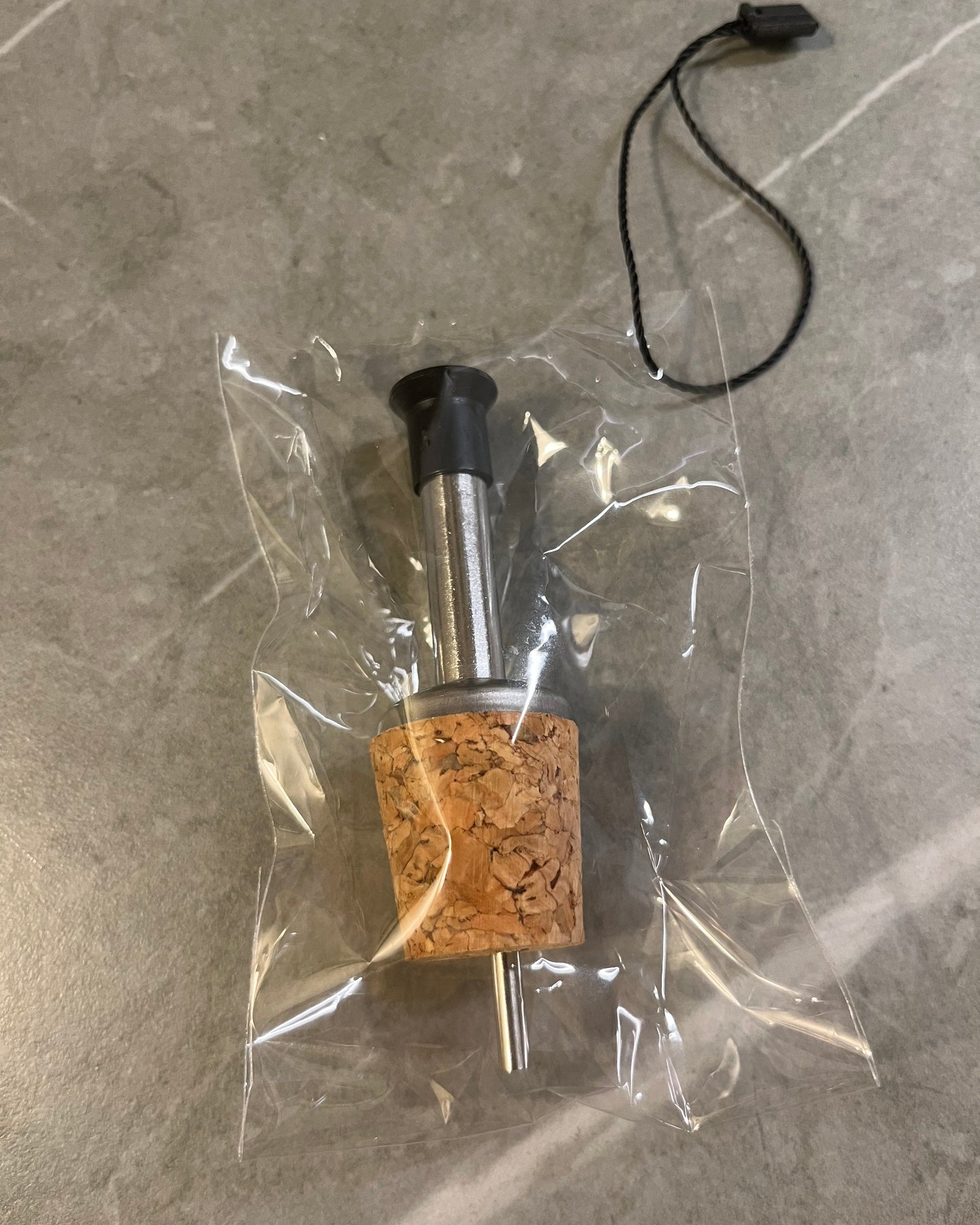 Botella AOVE de gres porcelánico cónica 250ml. LOLA